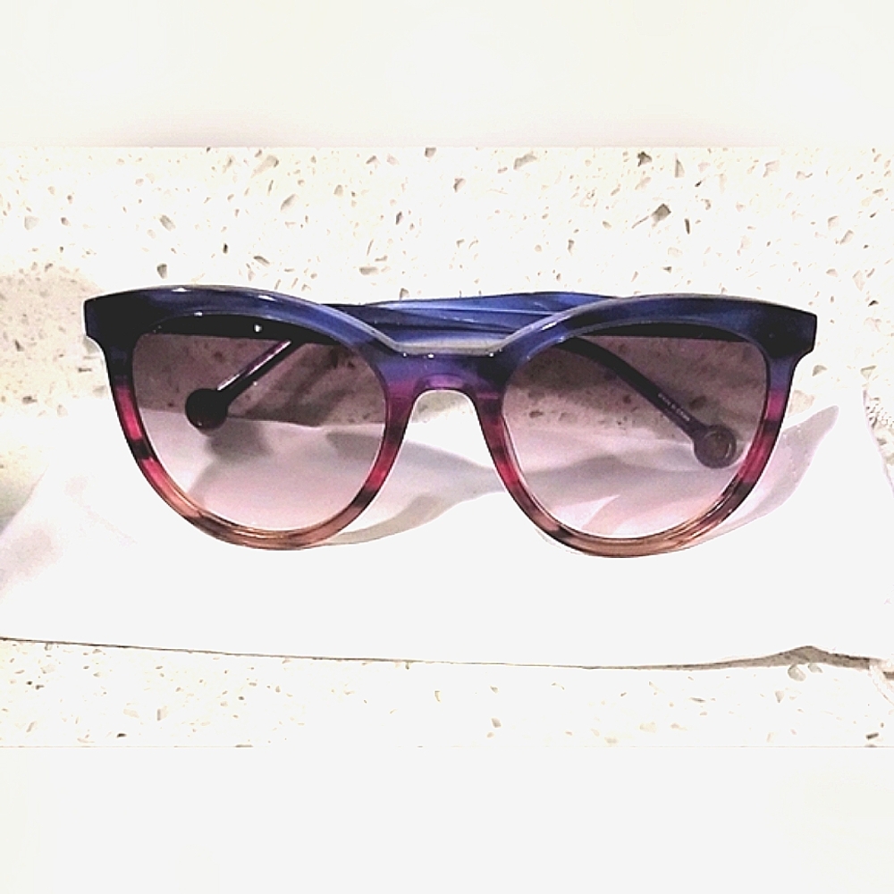 NWOT MultiColor Blue/Purple Carolina Herrera SunglassES